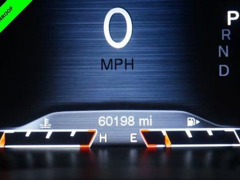 Used 2018 Jeep Cherokee Limited image 14