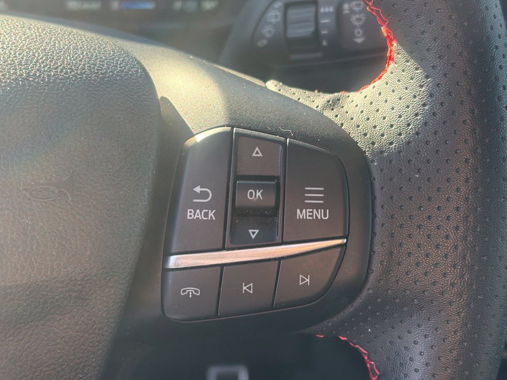 Used 2023 Ford Escape ST-Line Select w/ Tech Pack #2 AWD/4WD image 16