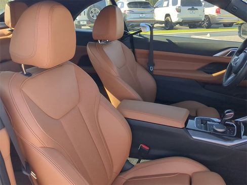 Used 2022 BMW 430i xDrive Convertible w/ M Sport Package image 15