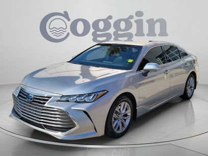 Used 2021 Toyota Avalon XLE w/ Moonroof Package