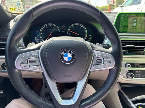 Used 2016 BMW 740i RWD image 8