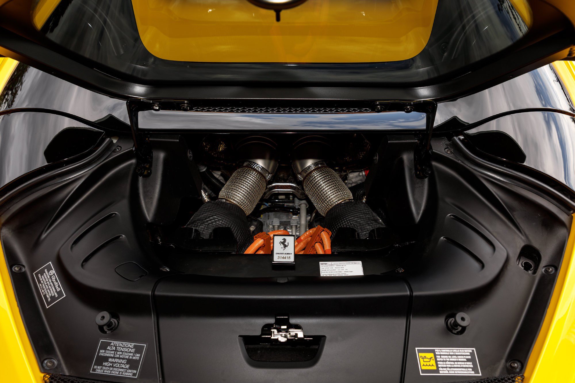 Used 2025 Ferrari 296 GTS RWD image 37