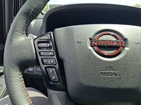 Used 2024 Nissan Frontier PRO-4X w/ Off-Road Protection Package AWD/4WD image 21