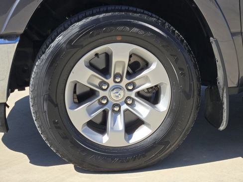 Certified 2022 RAM 1500 Laramie image 14