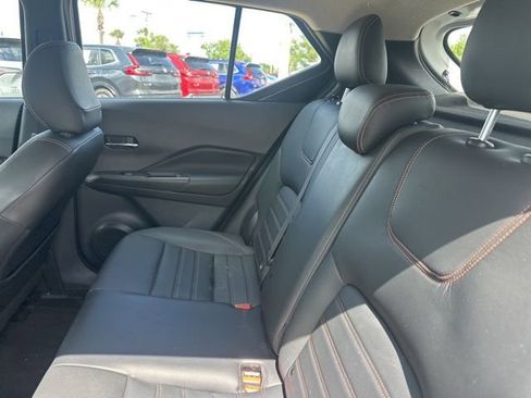 Used 2019 Nissan Kicks SR w/ SR Premium Package image 28