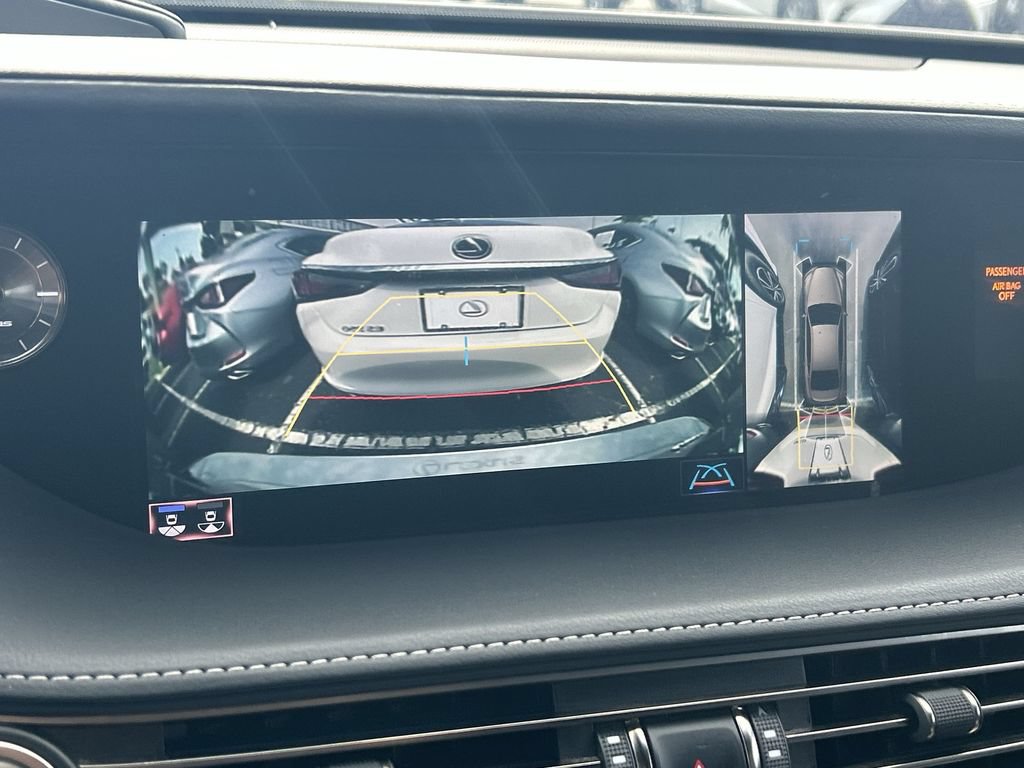 Used 2018 Lexus LS 500 w/ Luxury Package RWD image 18