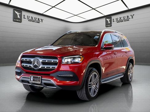 Used 2021 Mercedes-Benz GLS 450 4MATIC image 4