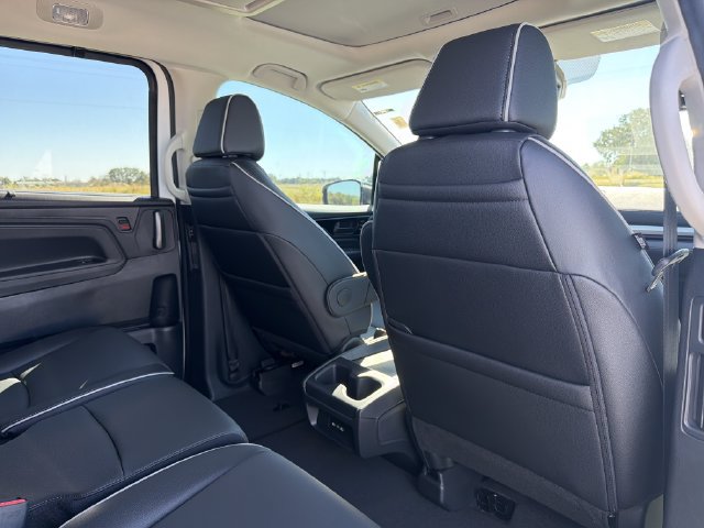 New 2027 Honda Odyssey Touring image 18