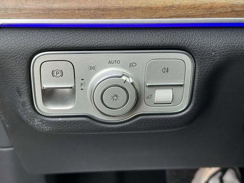 Used 2023 Mercedes-Benz GLE 350 4MATIC image 36