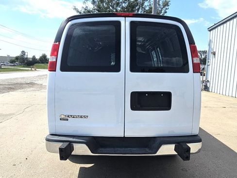 Used 2023 Chevrolet Express 2500 w/ Driver Convenience Package RWD image 6