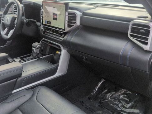 Used 2023 Toyota Tundra Platinum image 29