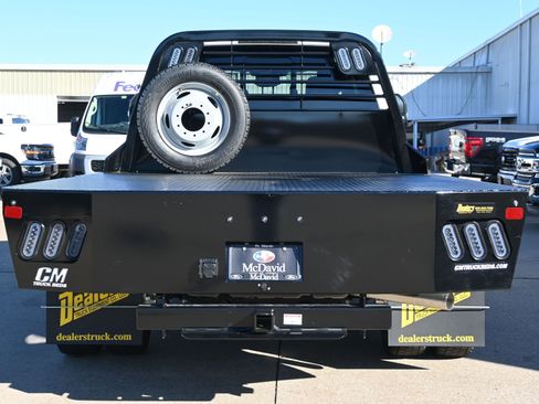 New 2026 Ford F550 4x4 Crew Cab image 5