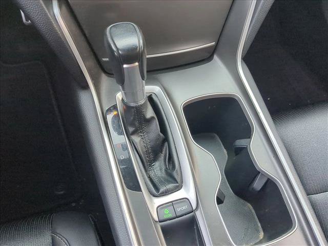 Used 2019 Honda Accord Sport image 12