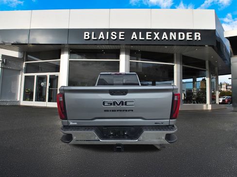 New 2026 GMC Sierra 3500 SLT w/ SLT Convenience Package image 4