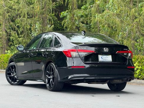 Certified 2024 Honda Civic Sport image 6