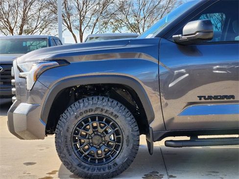 New 2025 Toyota Tundra SR5 image 5