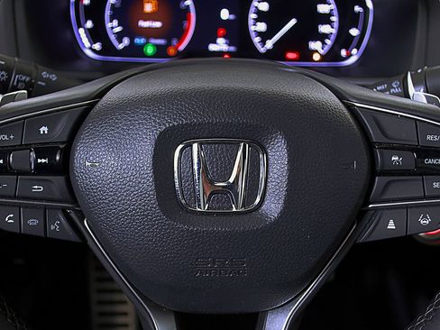 Used 2022 Honda Accord Sport image 23