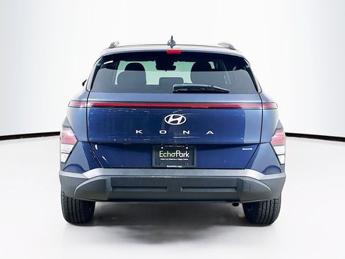 Used 2024 Hyundai Kona SEL AWD/4WD image 7