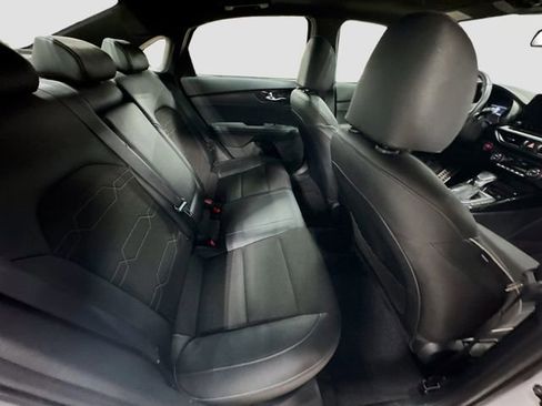 Used 2024 Kia Forte GT-Line w/ GT-Line Premium Package image 30