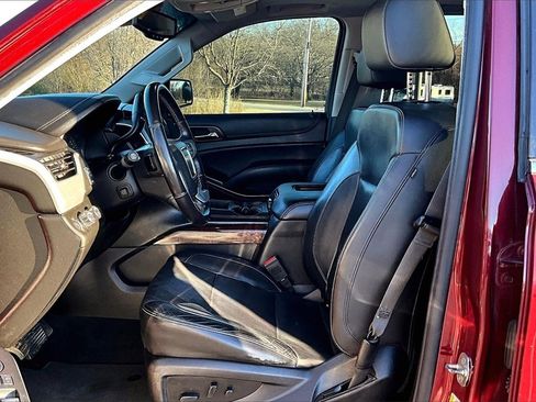 Used 2019 GMC Yukon XL SLT image 25