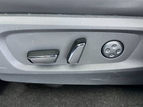 Certified 2026 INFINITI QX60 Luxe w/ Cargo Package FWD image 20