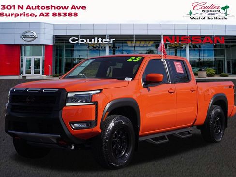 Certified 2025 Nissan Frontier PRO-4X w/ Pro Convenience Package AWD/4WD image 1