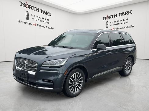 Used 2022 Lincoln Aviator Reserve w/ Equipment Group 201A RWD image 1