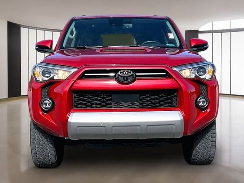 Used 2021 Toyota 4Runner TRD Off-Road Premium w/ Moonroof Package image 2