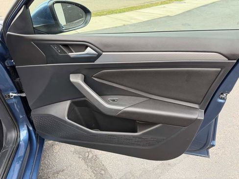 Used 2019 Volkswagen Jetta S w/ Driver Assistance Package image 20