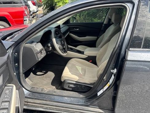 Used 2024 Honda Accord EX image 8