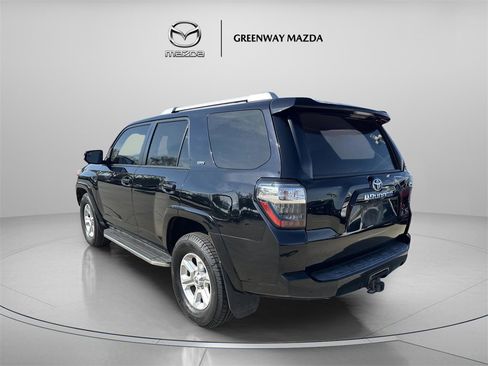 Used 2016 Toyota 4Runner SR5 image 5