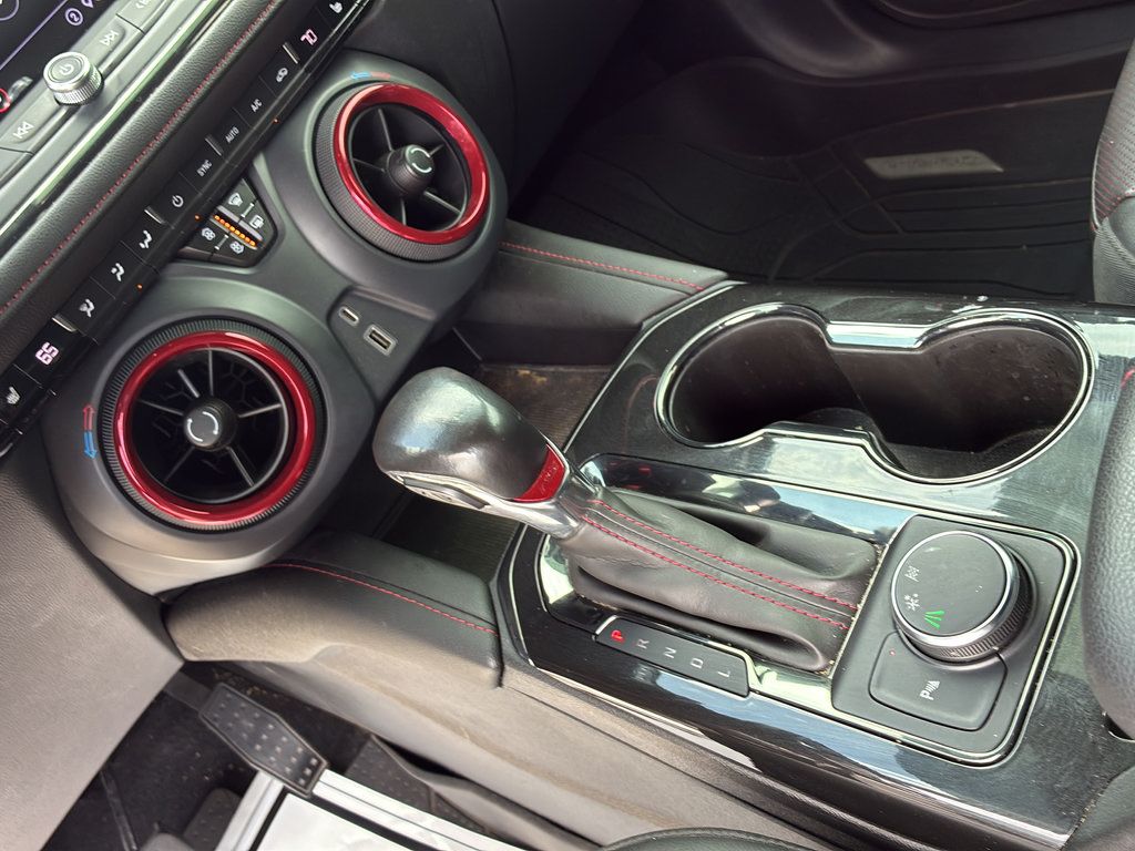 Used 2020 Chevrolet Blazer RS w/ LPO, Floor Liner Package FWD image 33