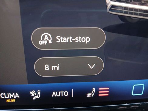New 2026 Volkswagen Tiguan SE AWD/4WD image 16