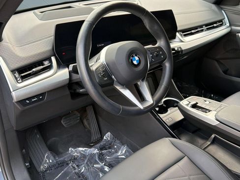 Used 2026 BMW X2 xDrive28i AWD/4WD image 4