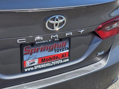 Used 2024 Toyota Camry SE image 26