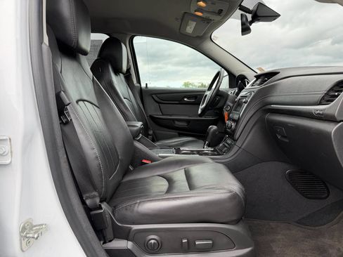 Used 2016 Chevrolet Traverse LTZ AWD/4WD image 19