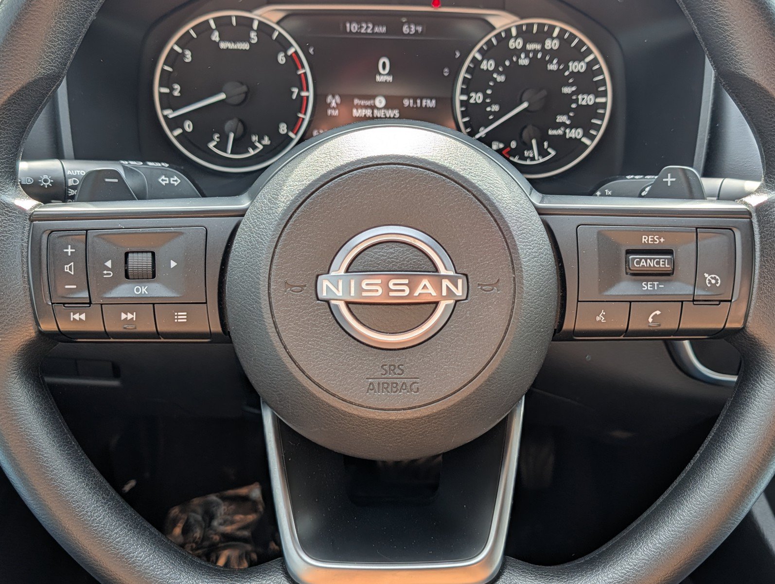 Used 2024 Nissan Rogue S FWD image 24
