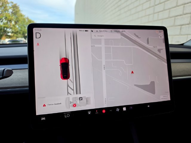 Used 2024 Tesla Model Y Long Range AWD/4WD image 65