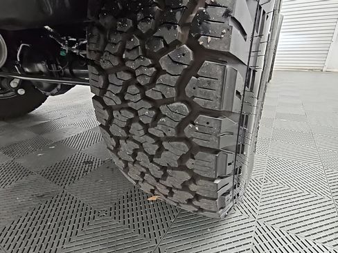 Used 2022 Ford Bronco Black Diamond image 49