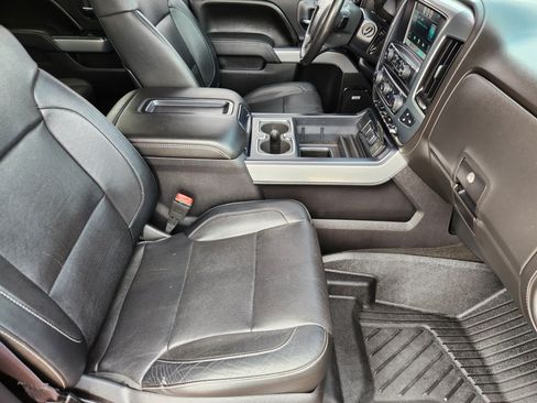 Used 2015 Chevrolet Silverado 1500 LTZ Z71 w/ LTZ Plus Package AWD/4WD image 14
