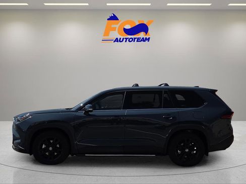 New 2026 Toyota Grand Highlander AWD Hybrid image 2