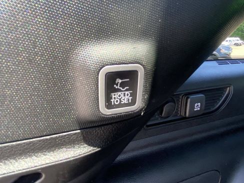Used 2024 Jeep Grand Cherokee Limited 4xe AWD/4WD image 6
