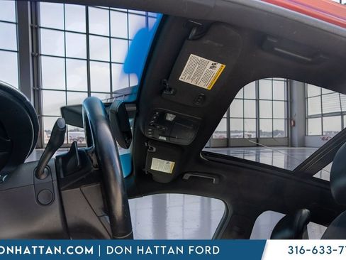 Used 2016 Lincoln MKX Reserve w/ Technology Package AWD/4WD image 16