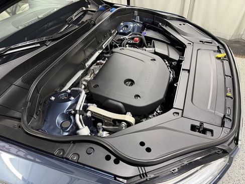 Used 2023 Volvo XC90 B6 Plus w/ Protection Package image 28