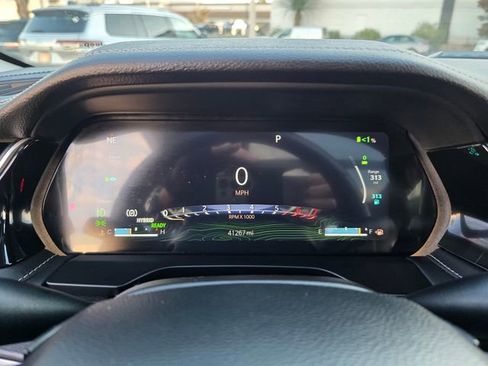 Used 2023 Jeep Grand Cherokee 4WD 4xe image 23