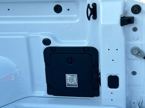 New 2025 Ford Maverick XLT w/ XLT Luxury Package image 7