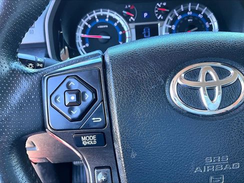 Used 2018 Toyota 4Runner TRD Off-Road Premium w/ Wilderness Package AWD/4WD image 23
