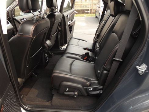 Used 2018 Dodge Journey GT AWD/4WD image 15