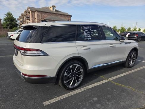 Used 2025 Lincoln Aviator Reserve w/ Equipment Group 201A AWD/4WD image 5