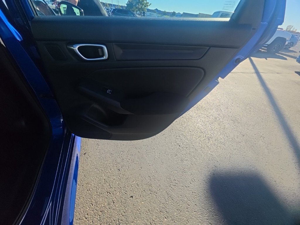 Used 2023 Honda Civic Sport image 31